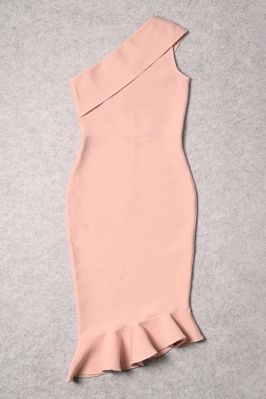 Woman wearing a figure flattering Avery Bandage Dress - Red Wine BODYCON COLLECTION
