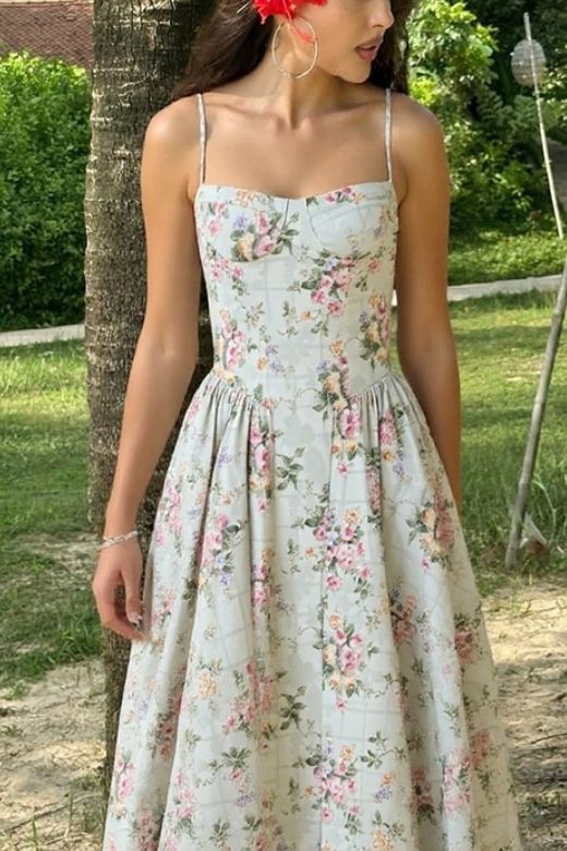 Woman wearing a figure flattering Everly Day Midi Dress - Mint Green BODYCON COLLECTION Pty Ltd