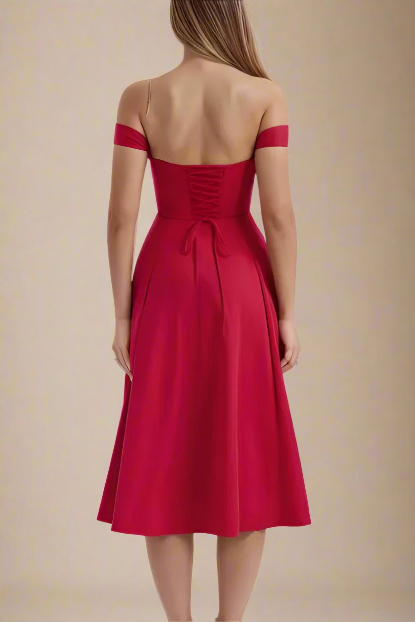 Woman wearing a figure flattering Monique Bodycon Dress - Lipstick Red BODYCON COLLECTION