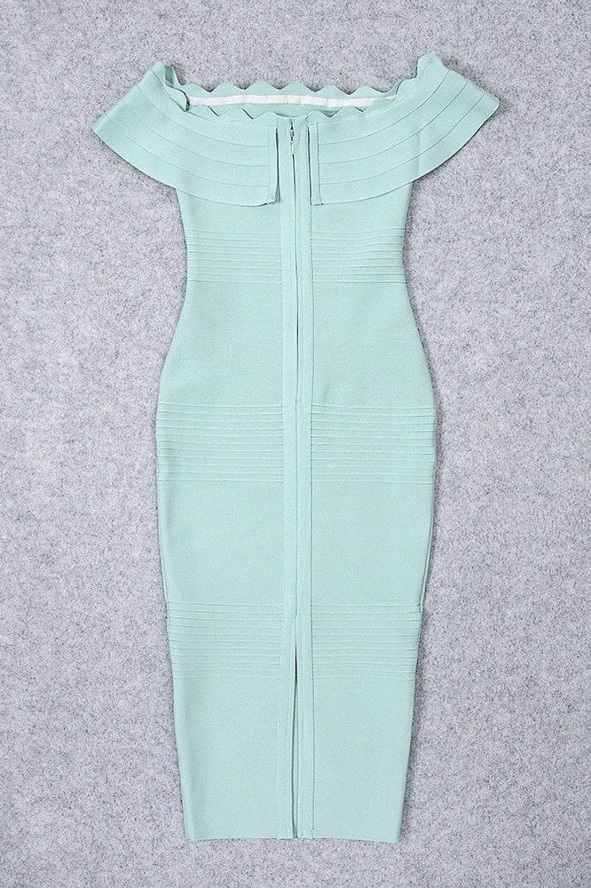 Woman wearing a figure flattering  Billie Bandage Midi Dress - Mint Green Bodycon Collection