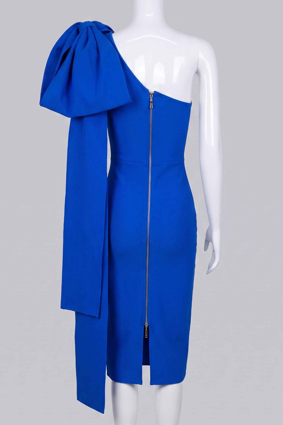 Woman wearing a figure flattering  Lela Long Sleeve Bandage Midi Dress - Royal Blue BODYCON COLLECTION