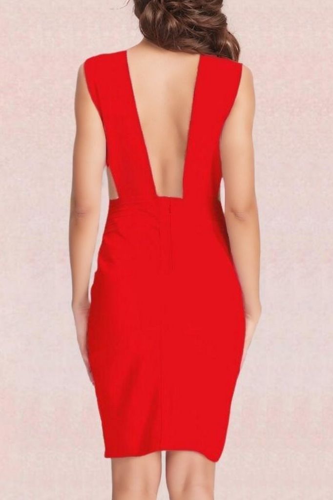 Woman wearing a figure flattering  Pia Bandage Dress - Lipstick Red BODYCON COLLECTION