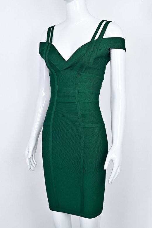 Woman wearing a figure flattering  Sia Bandage Dress - Emerald Green Bodycon Collection