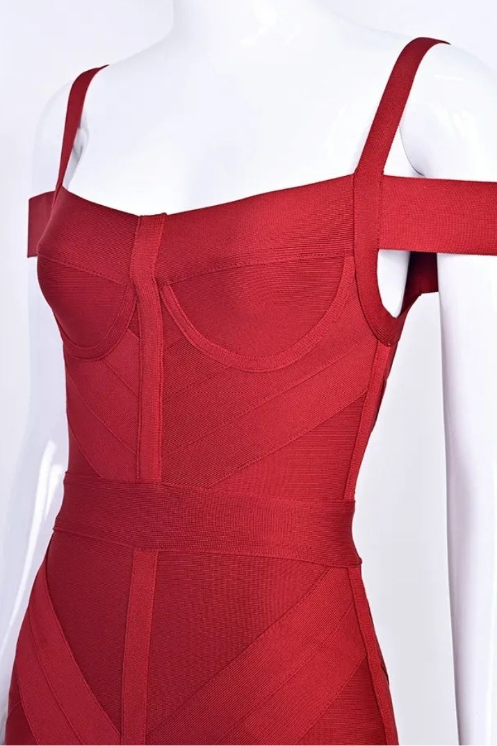 Woman wearing a figure flattering  Sophia Bandage Dress - Lipstick Red Bodycon Collection